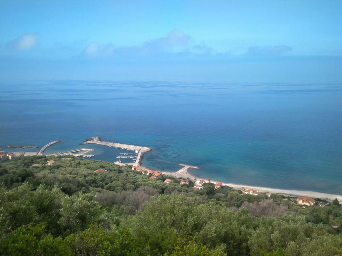 La Casa Del Maestro Attico Appartement Pisciotta Buitenkant foto